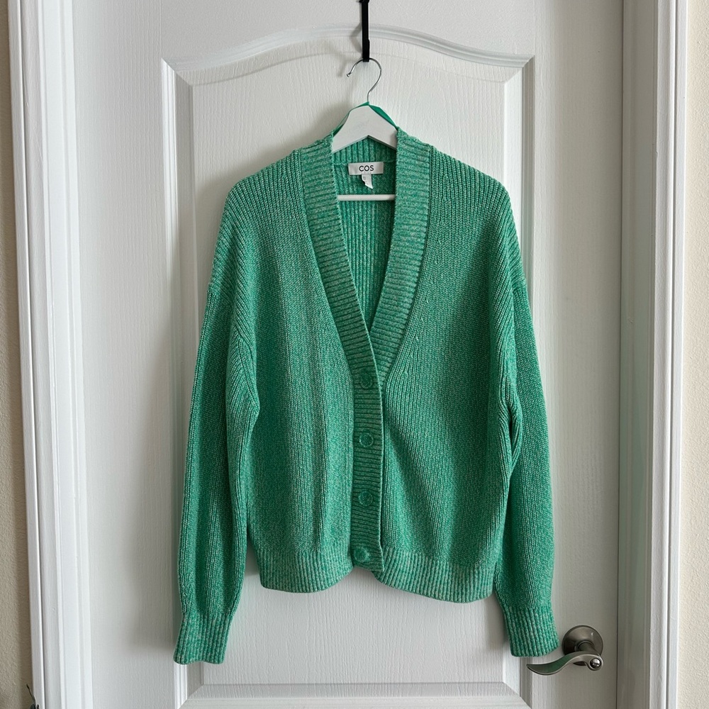 [COS] Voluminous-Sleeve Knitted Cardigan